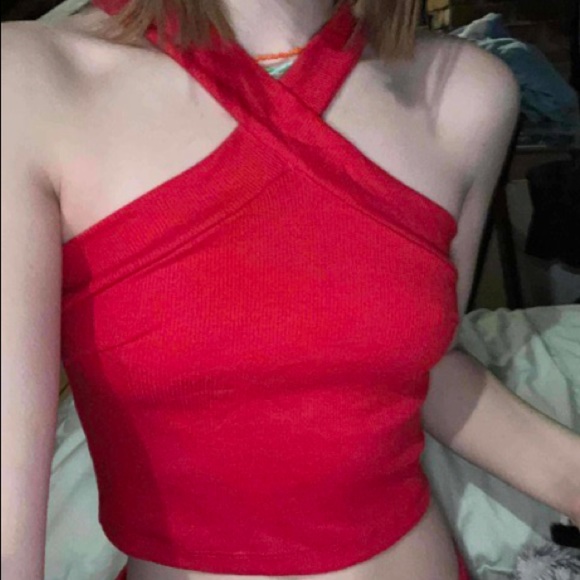 SHEIN Rib Knit Halter Crop Top - Picture 7 of 8